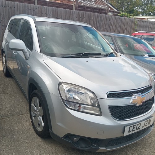 Chevrolet orlando seater - 7,