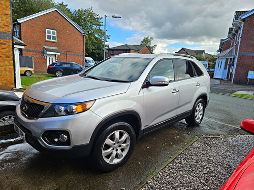 Kia sorrento 2012 automatic - kia,