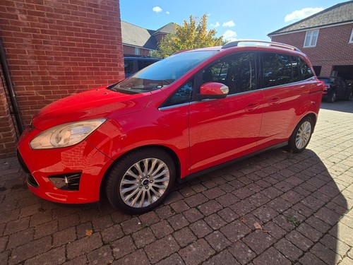 2013 ford grand max titanium - ford,
